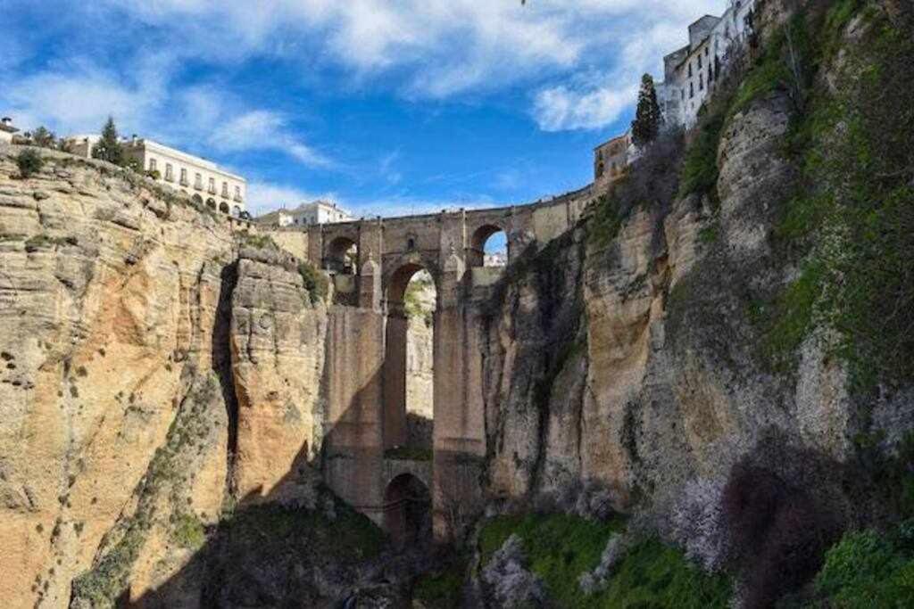 III Apartamentos Morales & Arnal Acogedor Y A 450M Ronda Exteriér fotografie